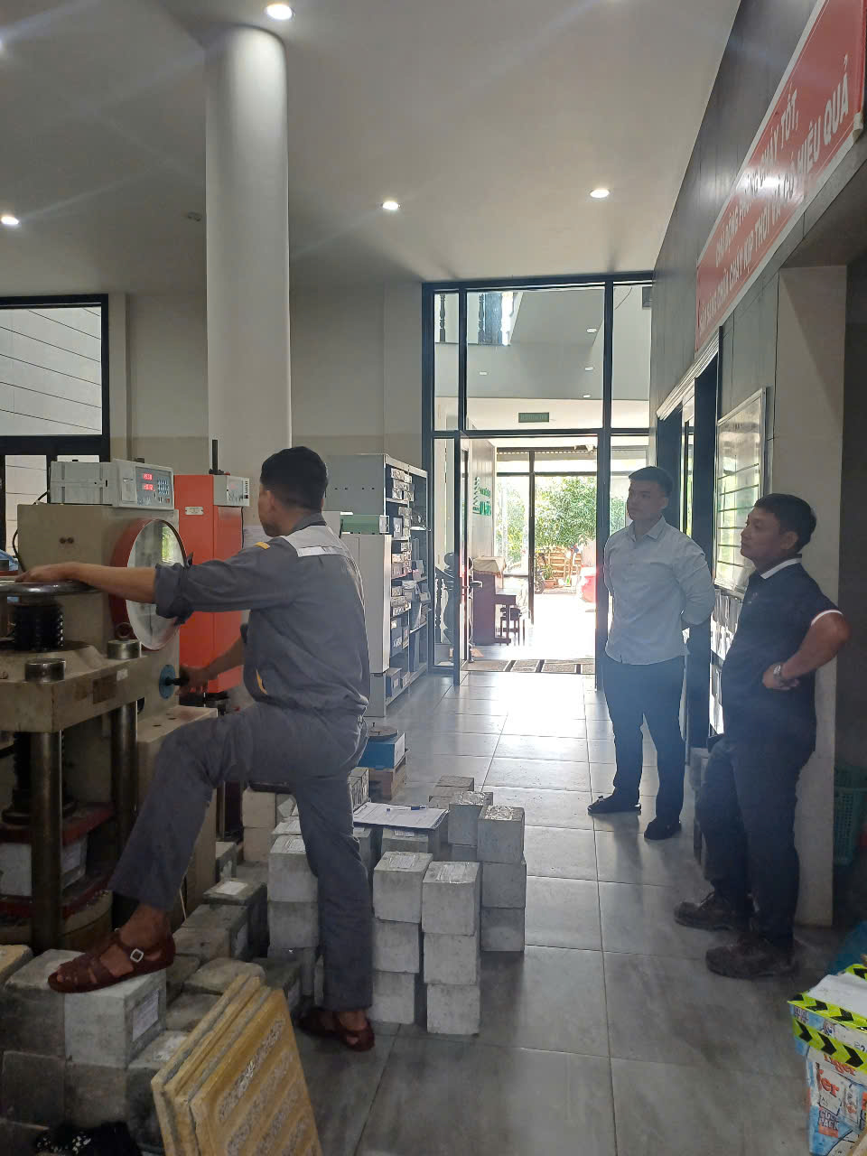 z6797517402631_e9f32642f0974c0686ffbc065f4d5526