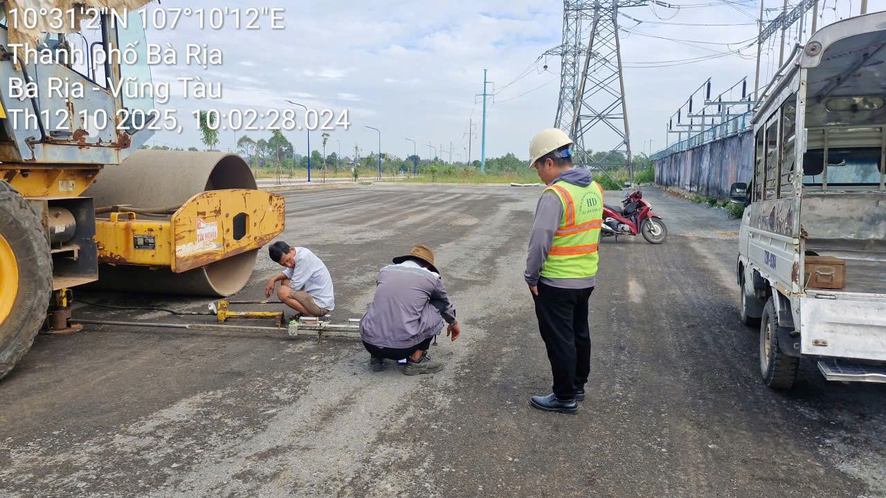 z7584852024623_80fd1206a03ca7e6e51efb2d0bc9c368